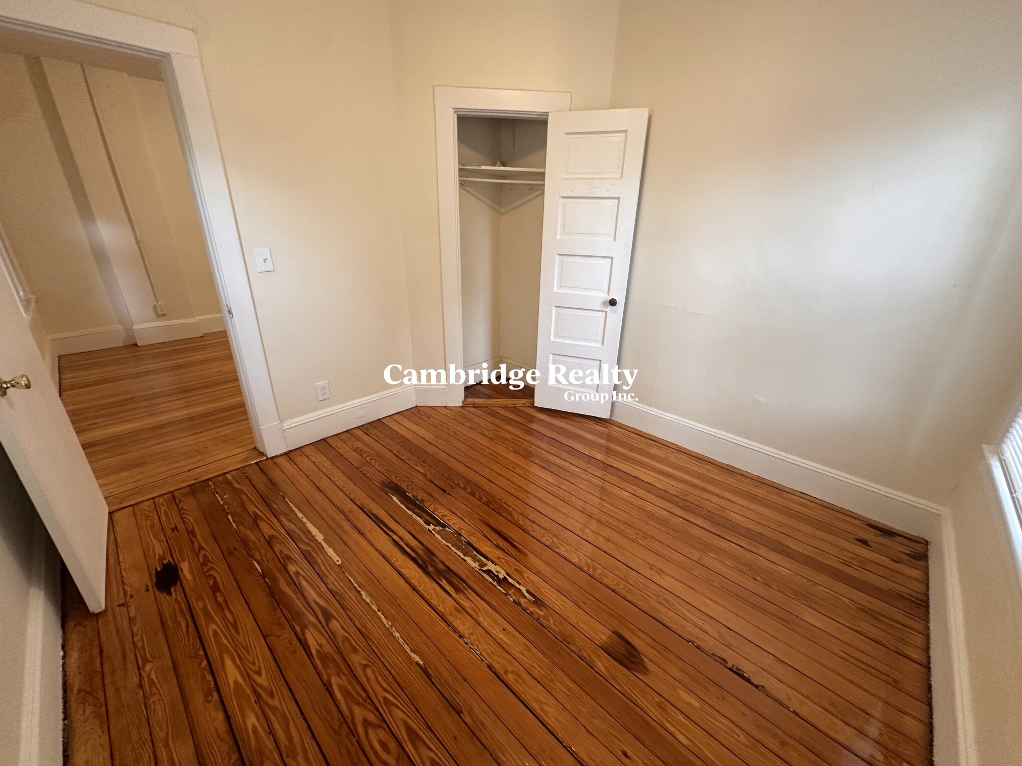 132 Oxford St, Baldwin