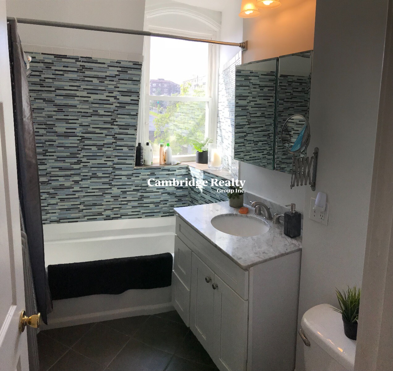 358 Broadway, Winter Hill