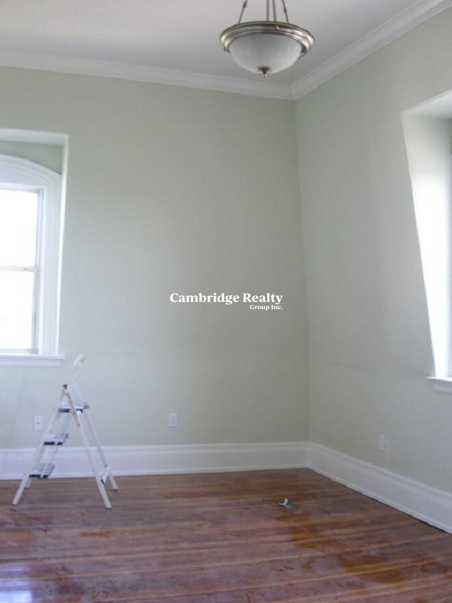 358 Broadway, Winter Hill