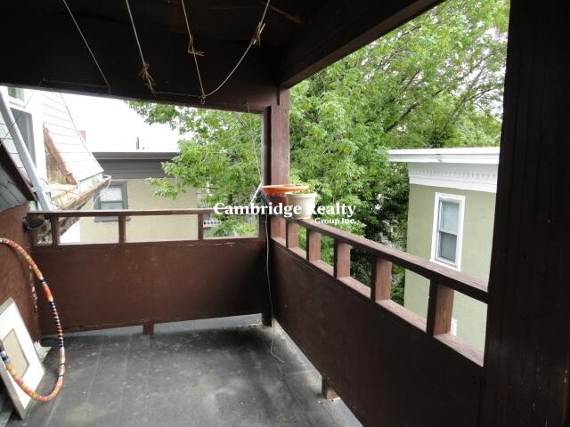 358 Broadway, Winter Hill