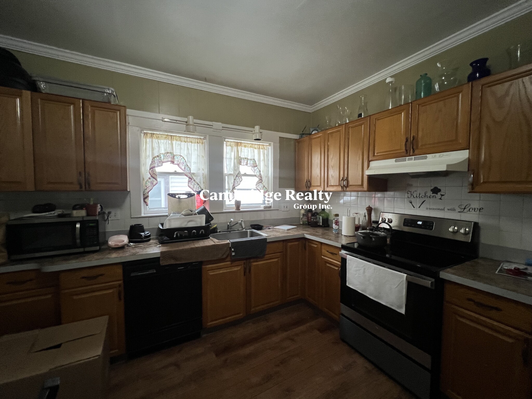 9 Loring St, Ward Two