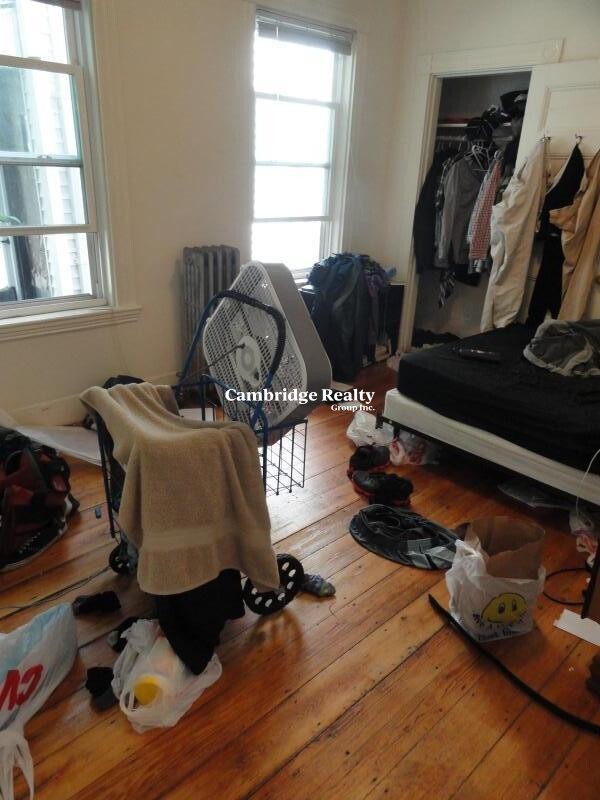 378 Washington St, Ward Two