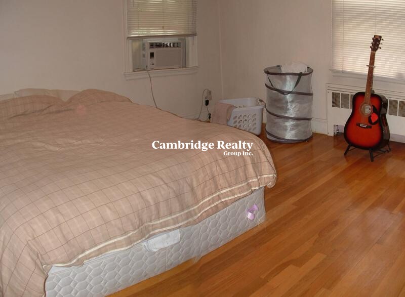 378 Washington St, Ward Two