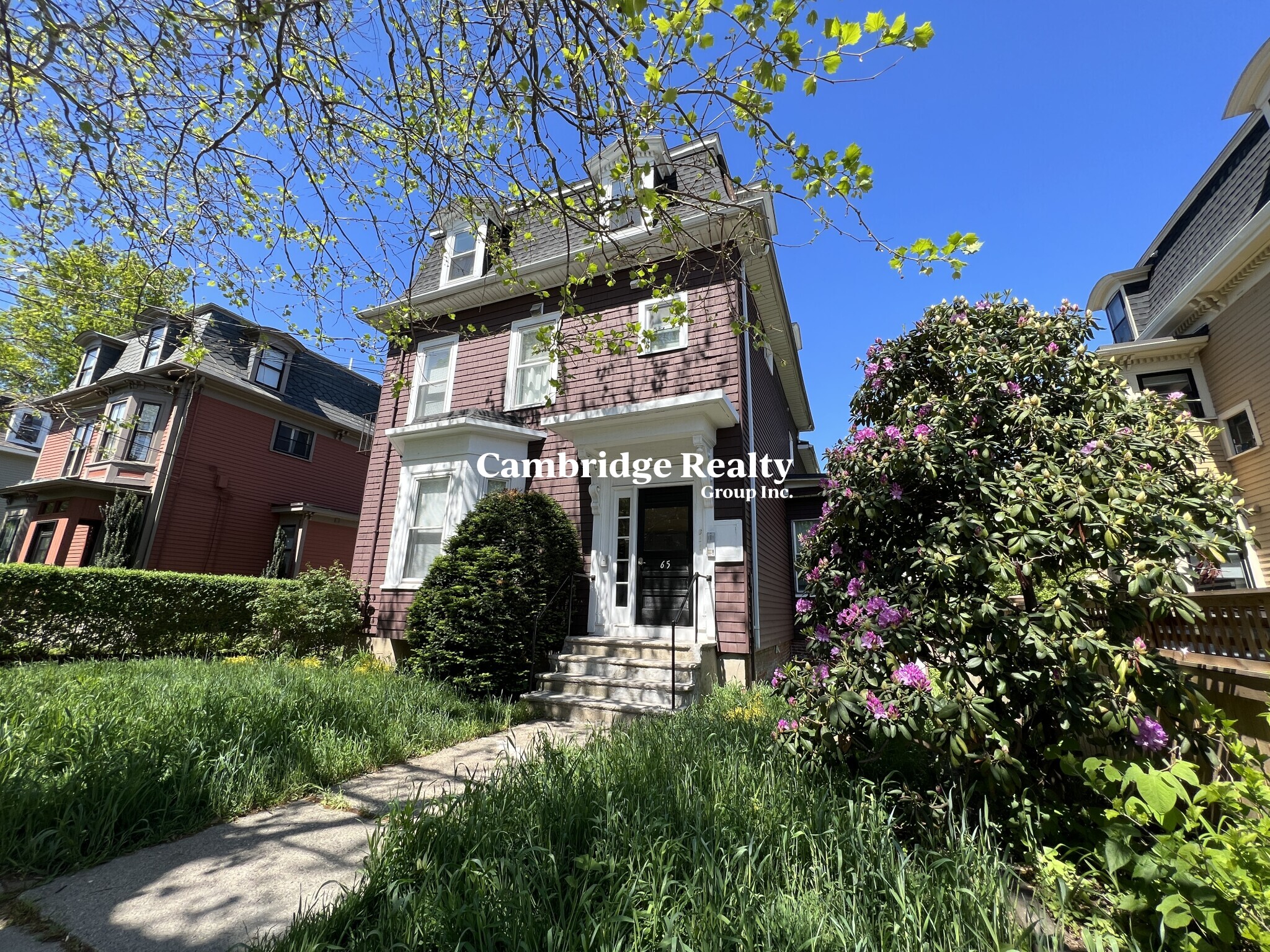 65 Walden St, Neighborhood Nine