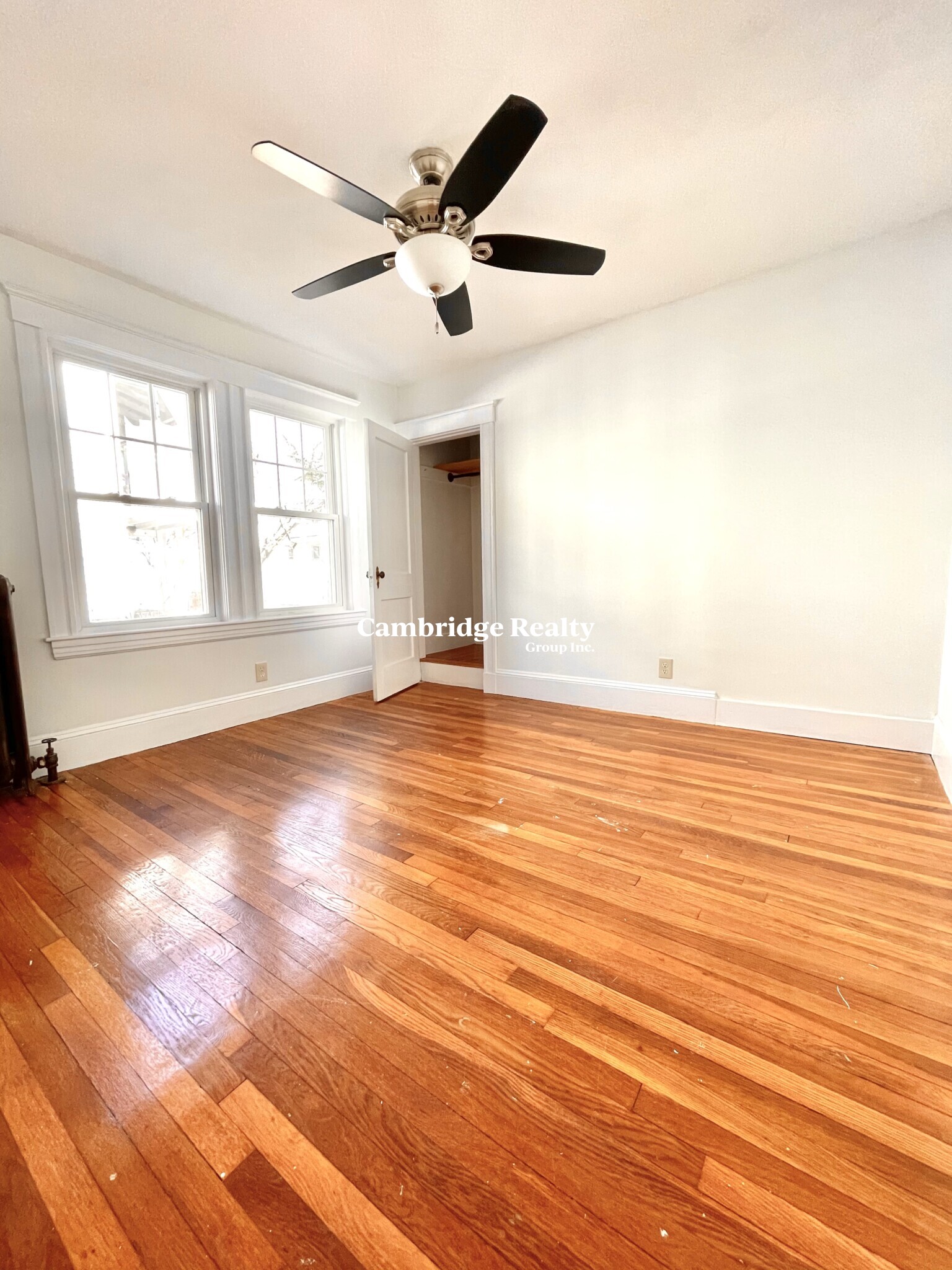 27 Murray Hill Rd, North Cambridge