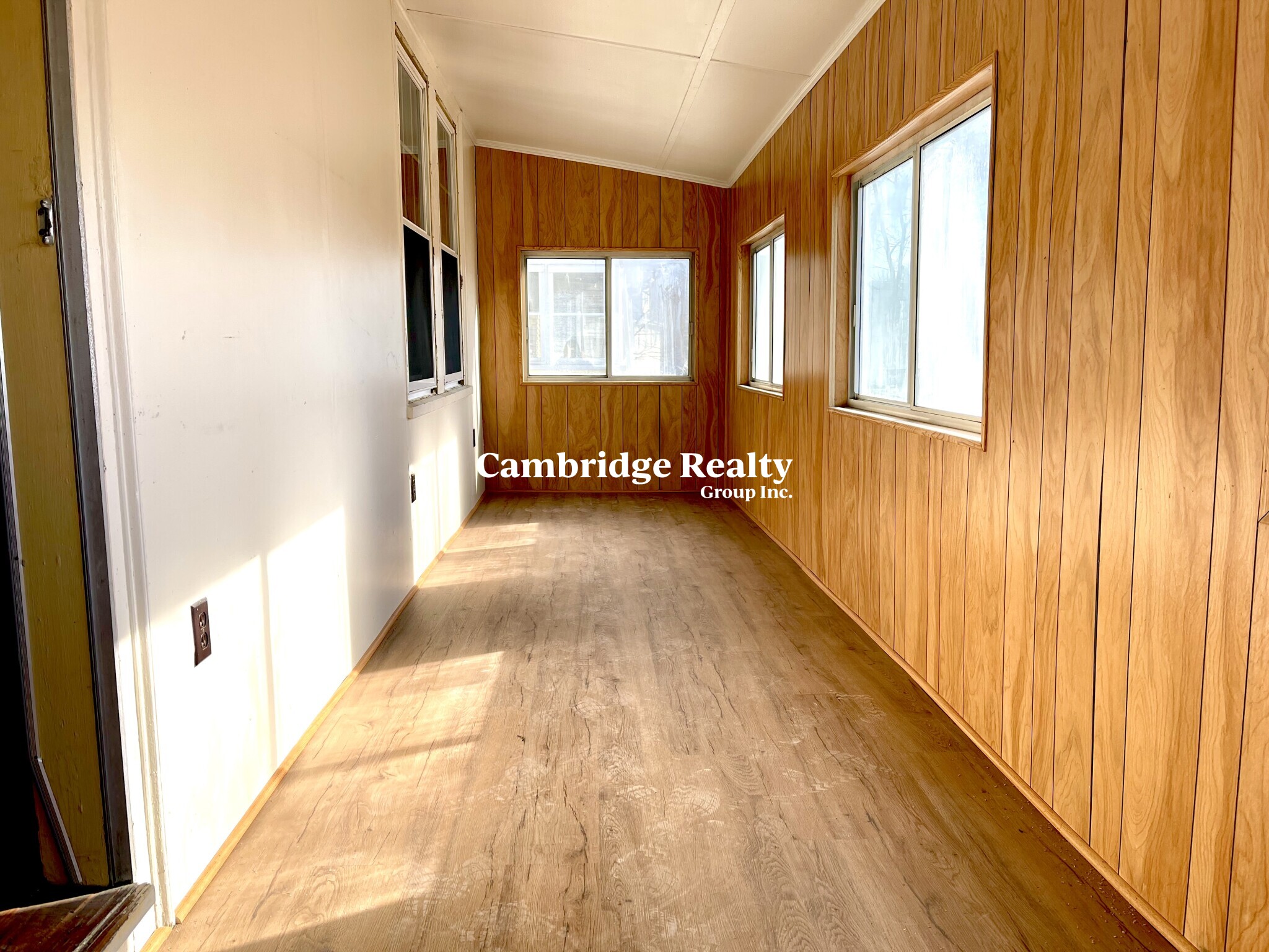 27 Murray Hill Rd, North Cambridge