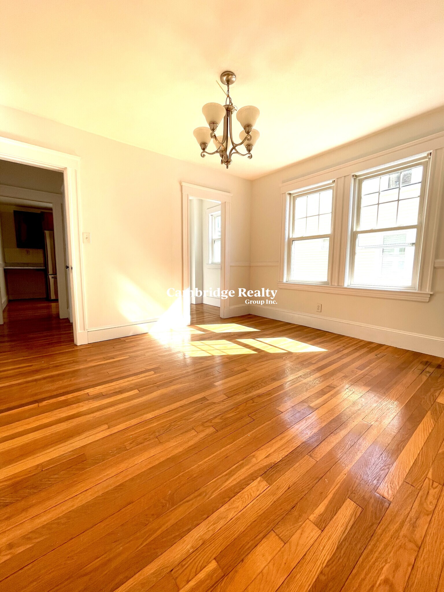 27 Murray Hill Rd, North Cambridge