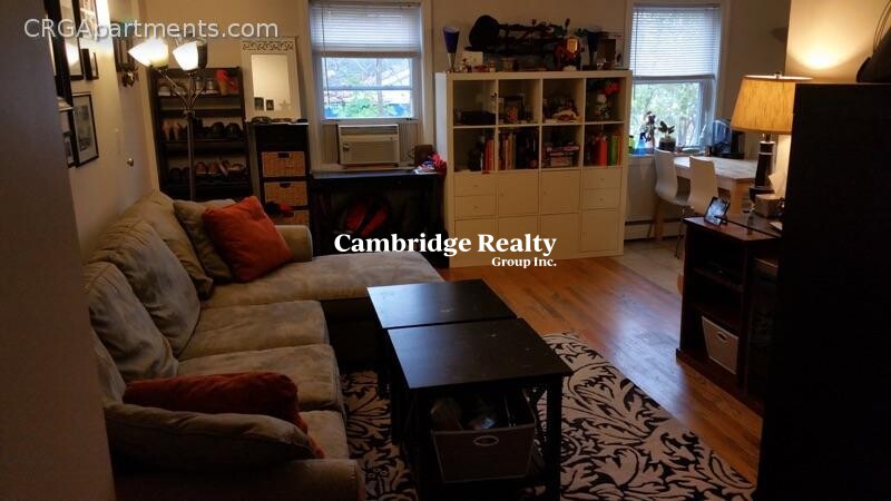 8 Avon St, Spring Hill