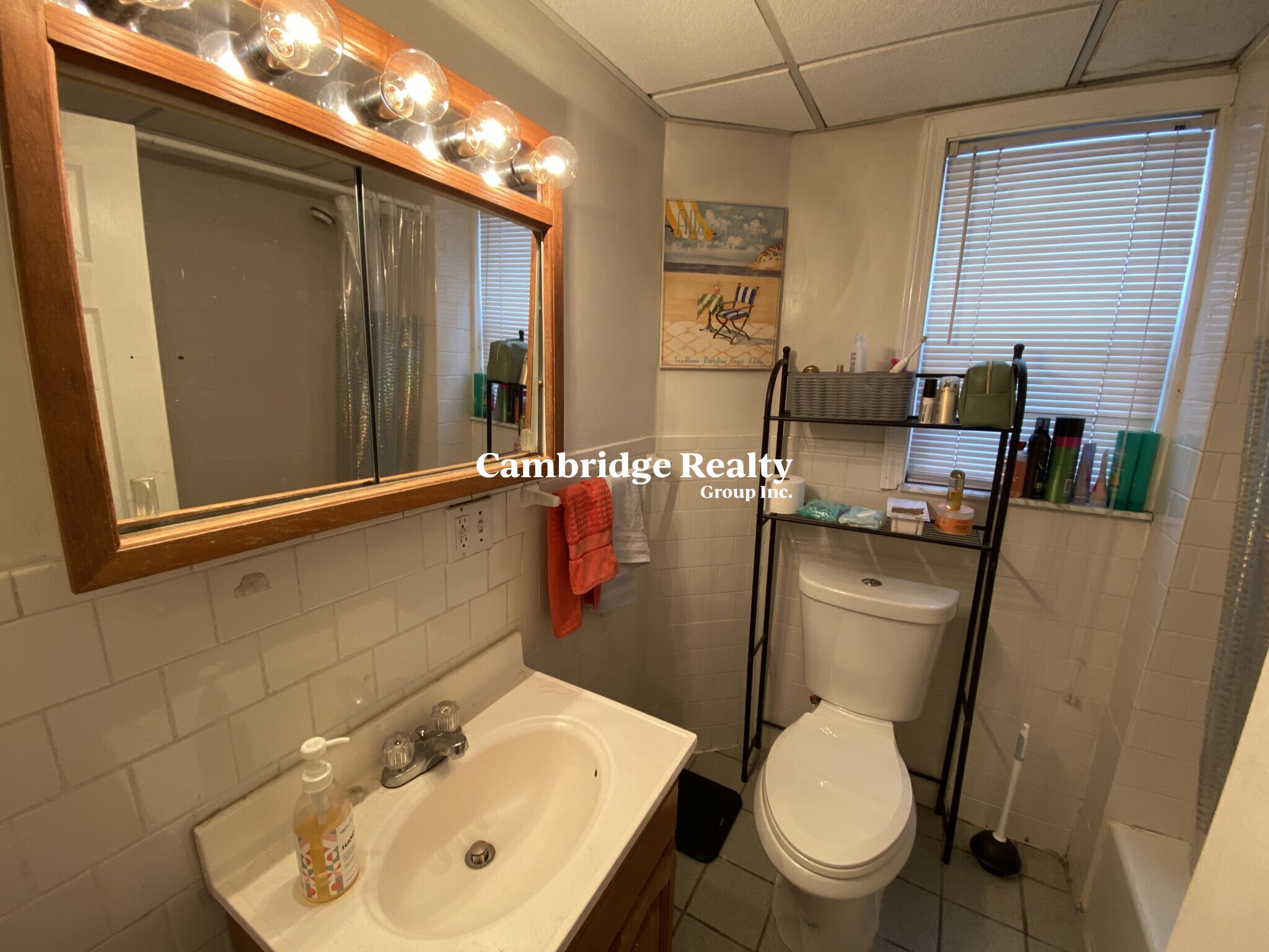 37 Cameron Ave, Teele Square