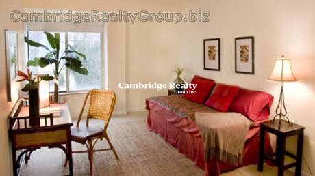 345 Franklin St, Riverside