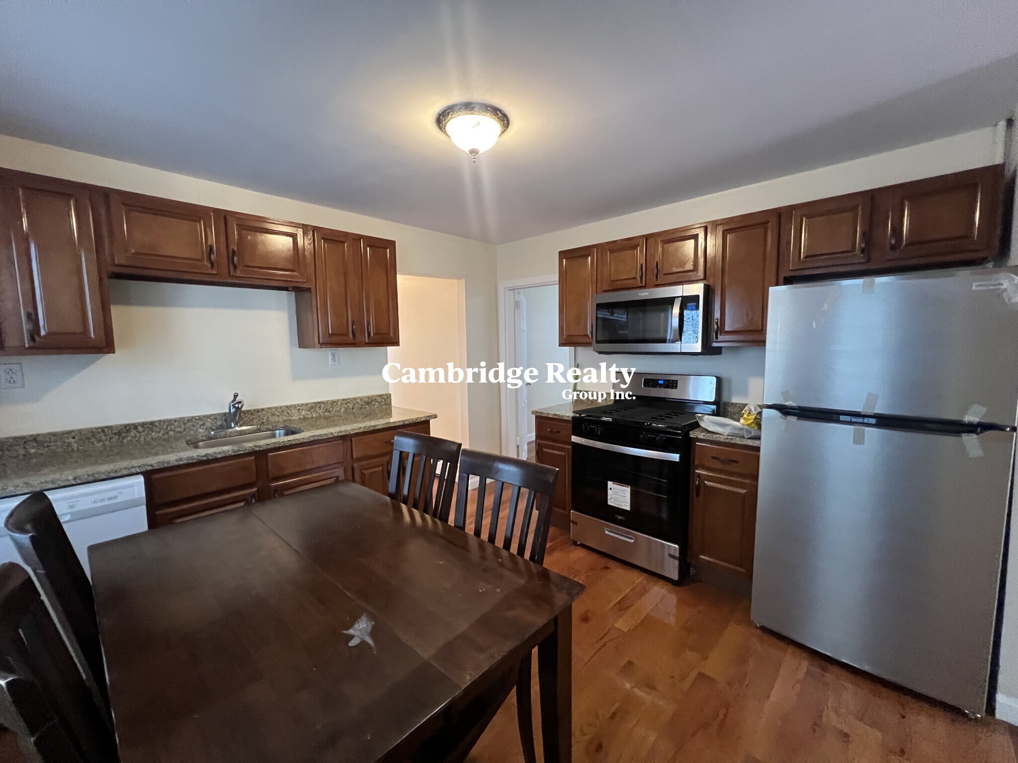 24 Glendale Ave, Teele Square