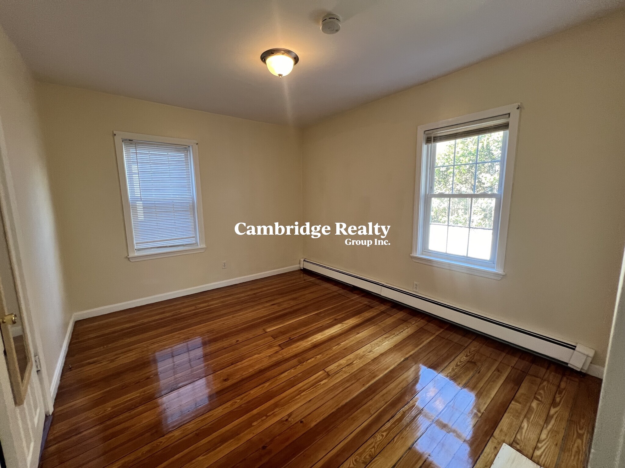 24 Glendale Ave, Teele Square