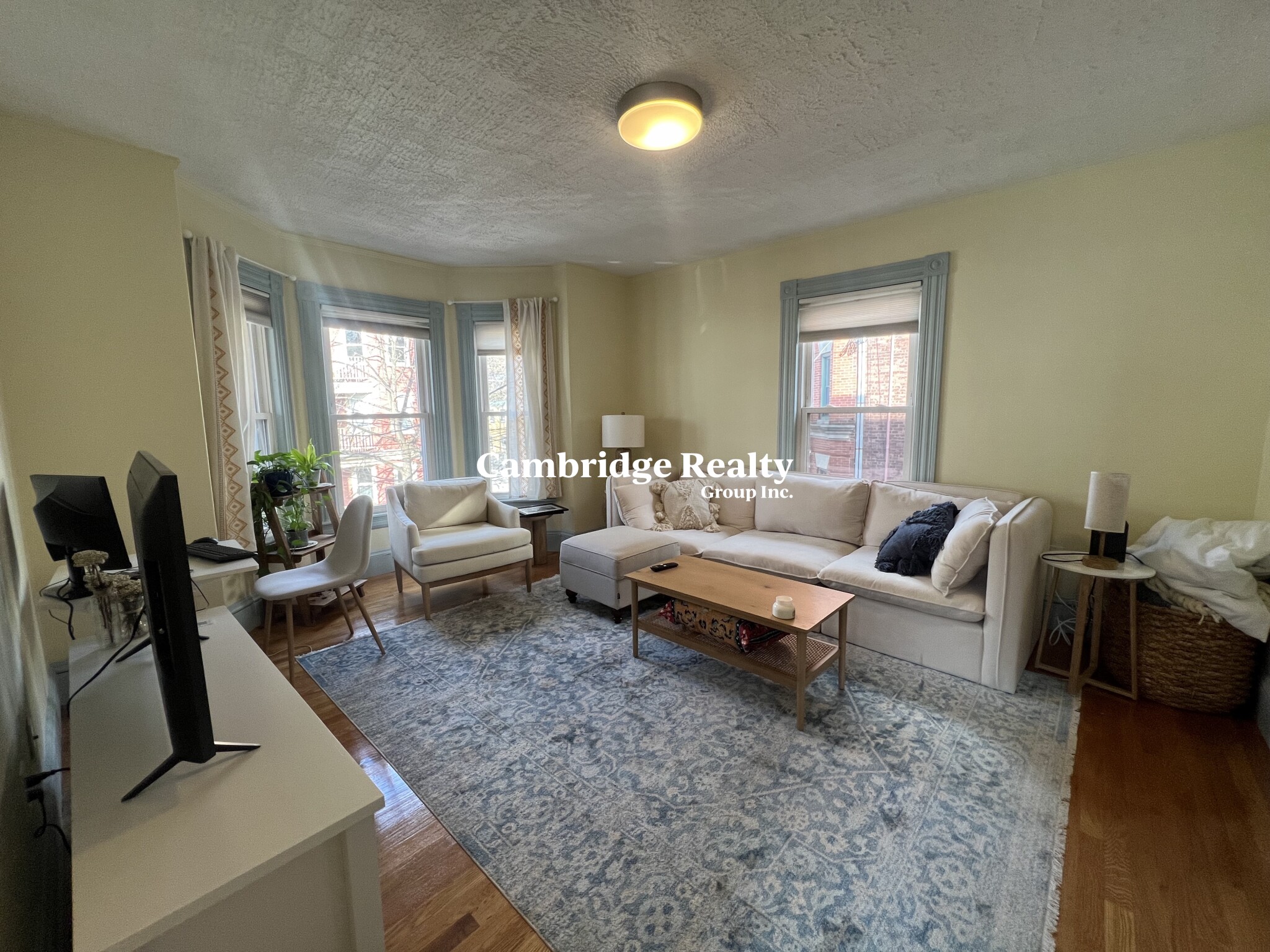 36 William St, Cambridgeport