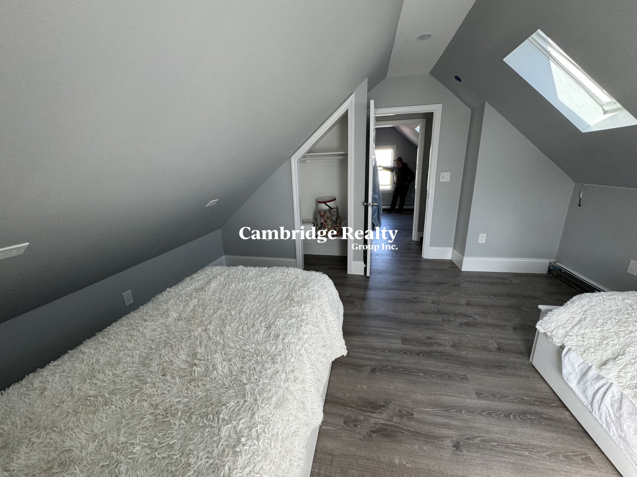 32 Otis St, East Somerville