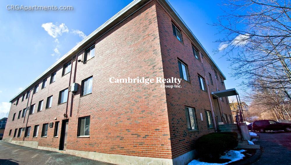 14 Murdock St, Powder House Square