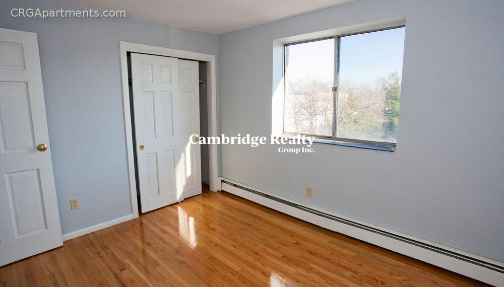 14 Murdock St, Powder House Square