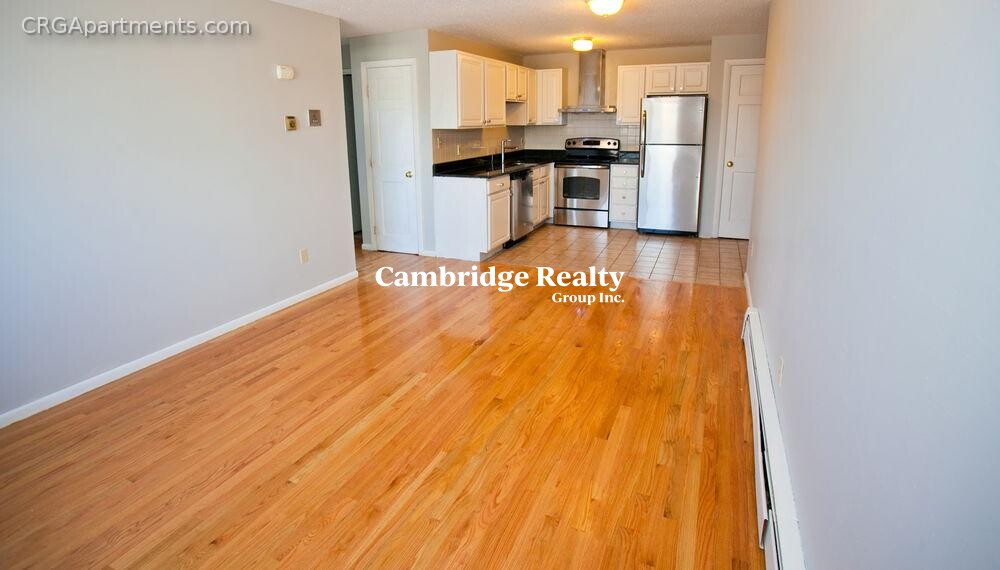 14 Murdock St, Powder House Square