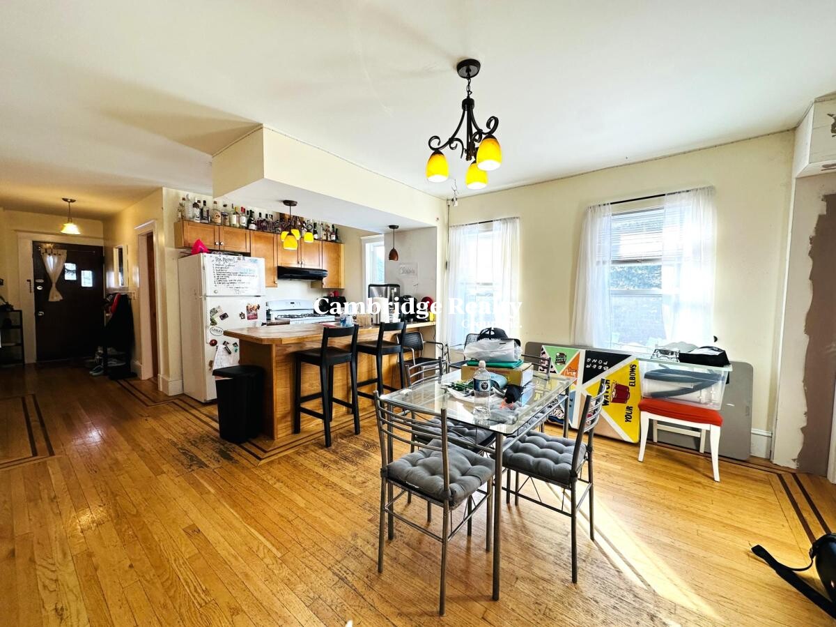 28 Cherry St, Spring Hill