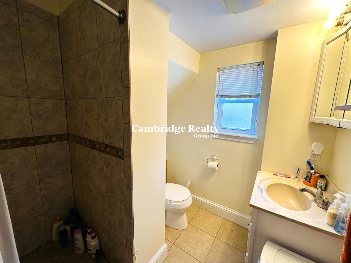 28 Cherry St, Spring Hill