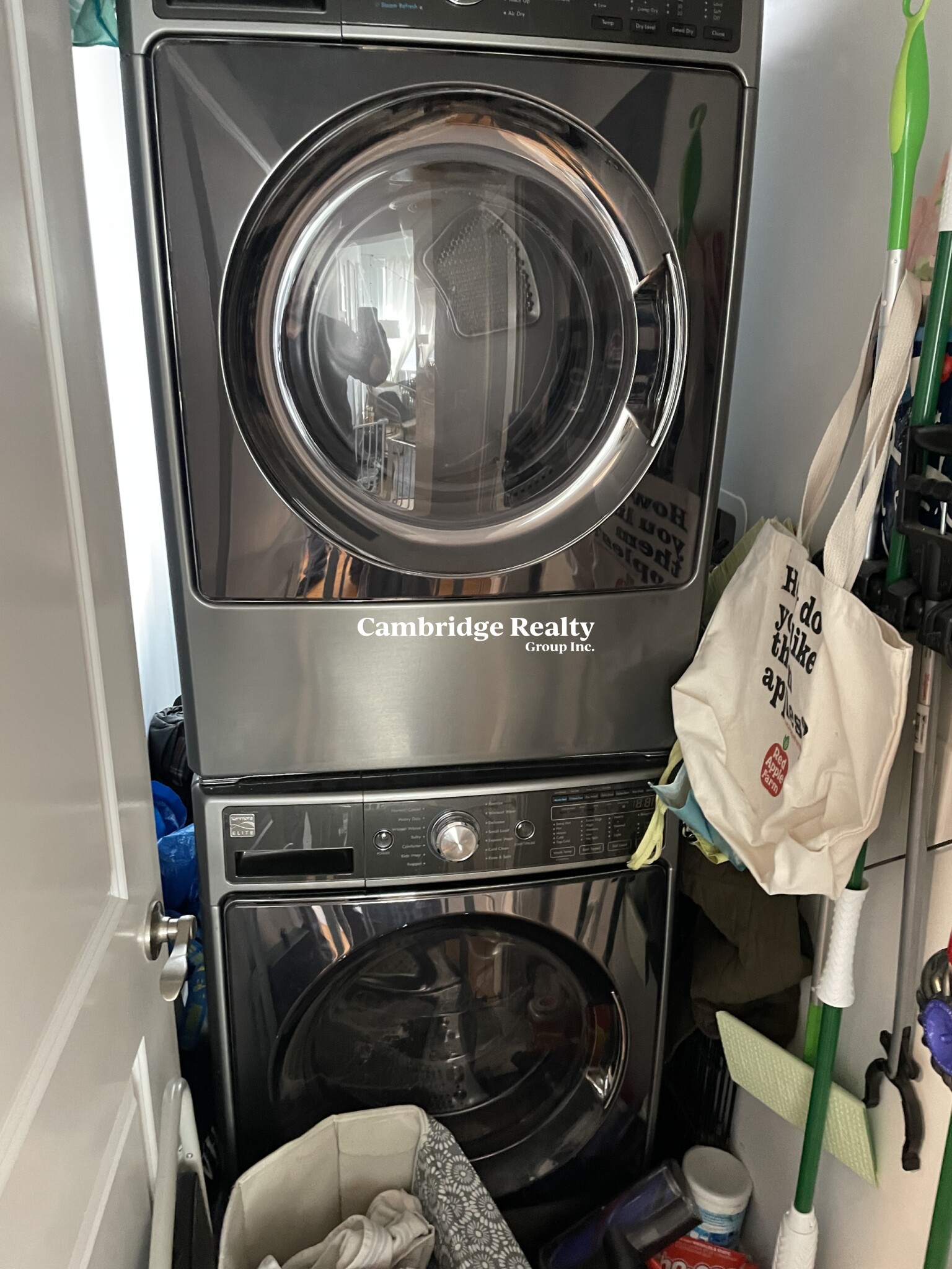 65 A Oak St, Ward Two