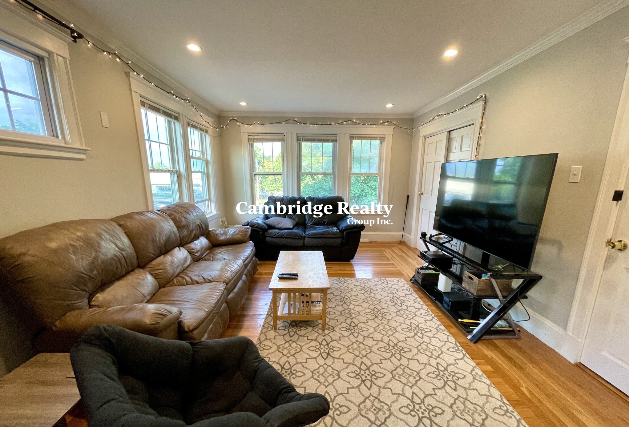 896 Fellsway, Medford