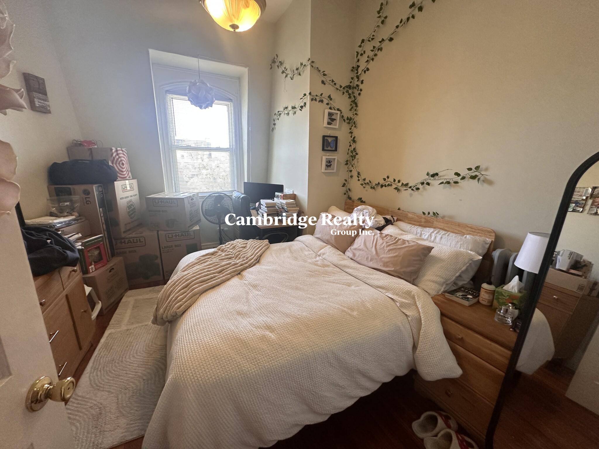 358 Broadway, Winter Hill