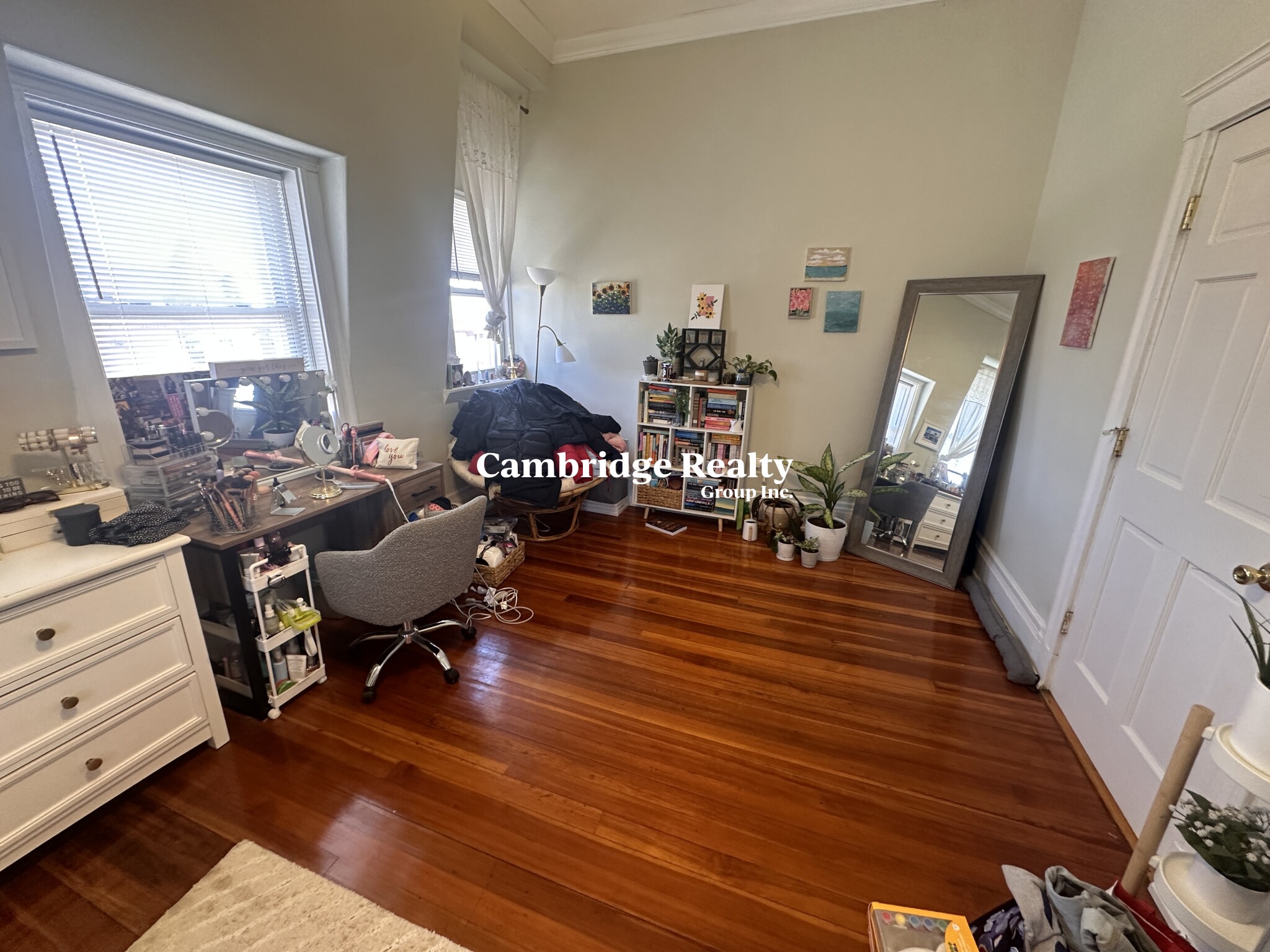 358 Broadway, Winter Hill