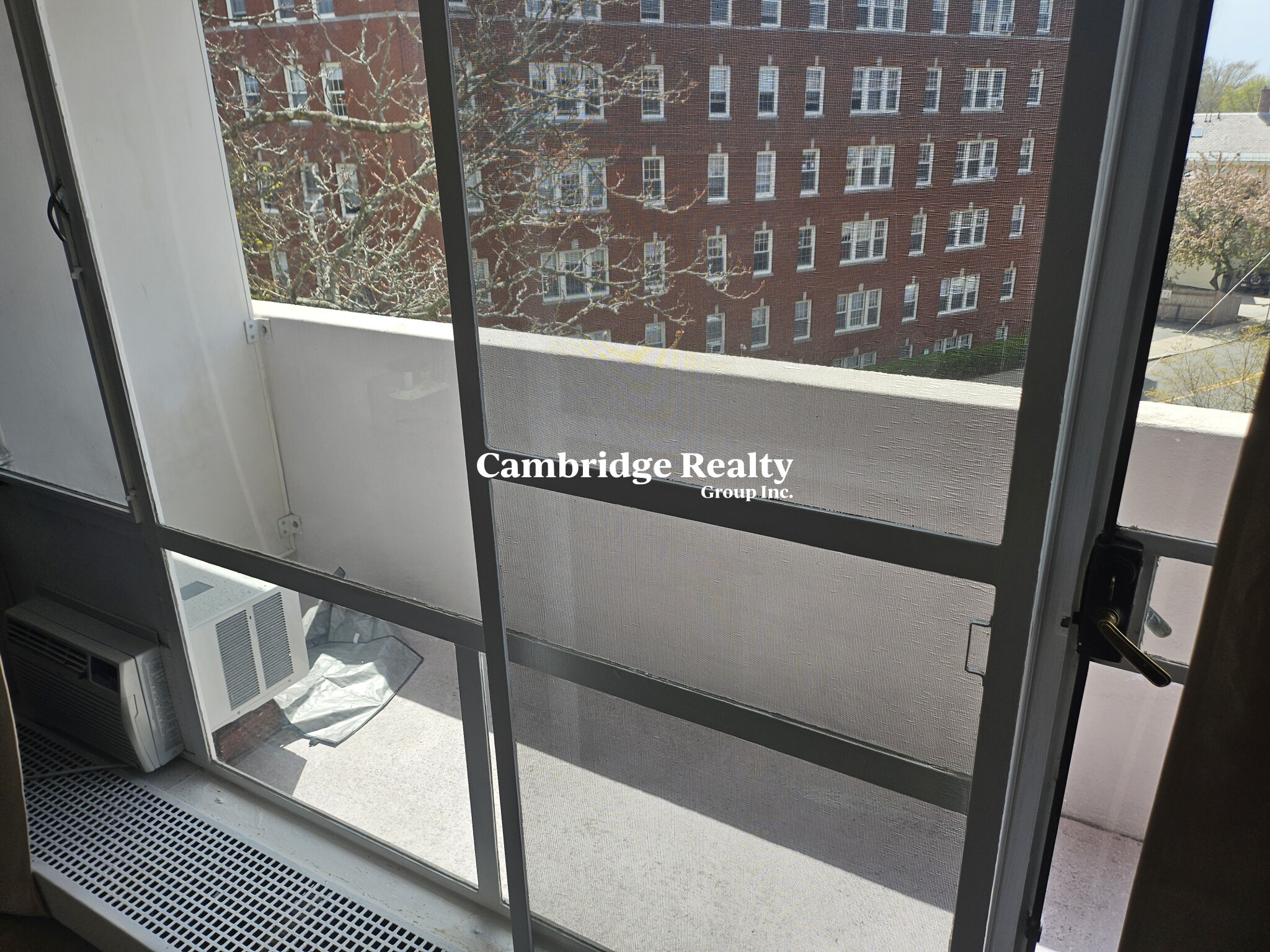 29 Concord Ave, Neighborhood Nine