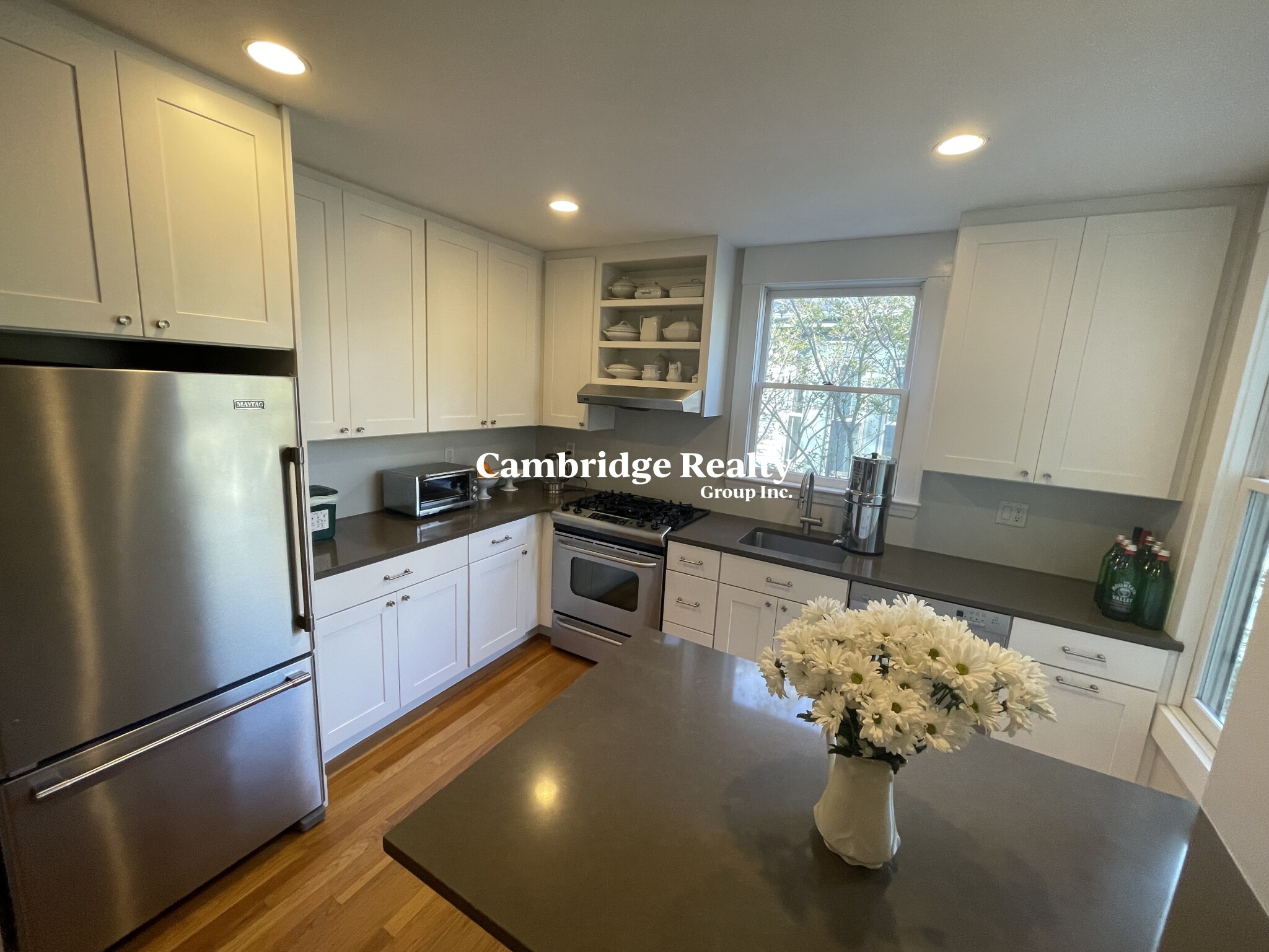 5 Clinton St, Mid-Cambridge