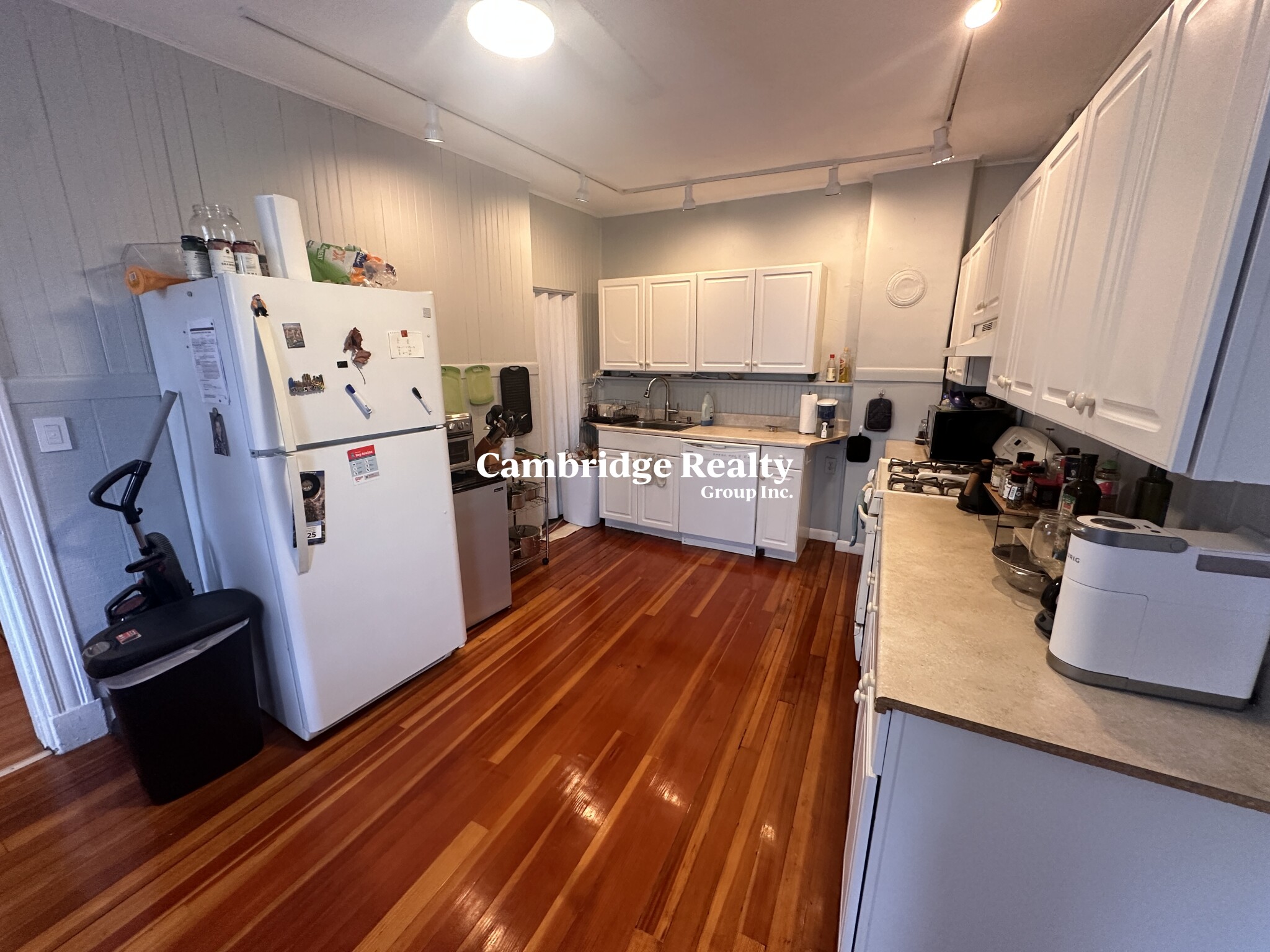 13 Spring St, Spring Hill