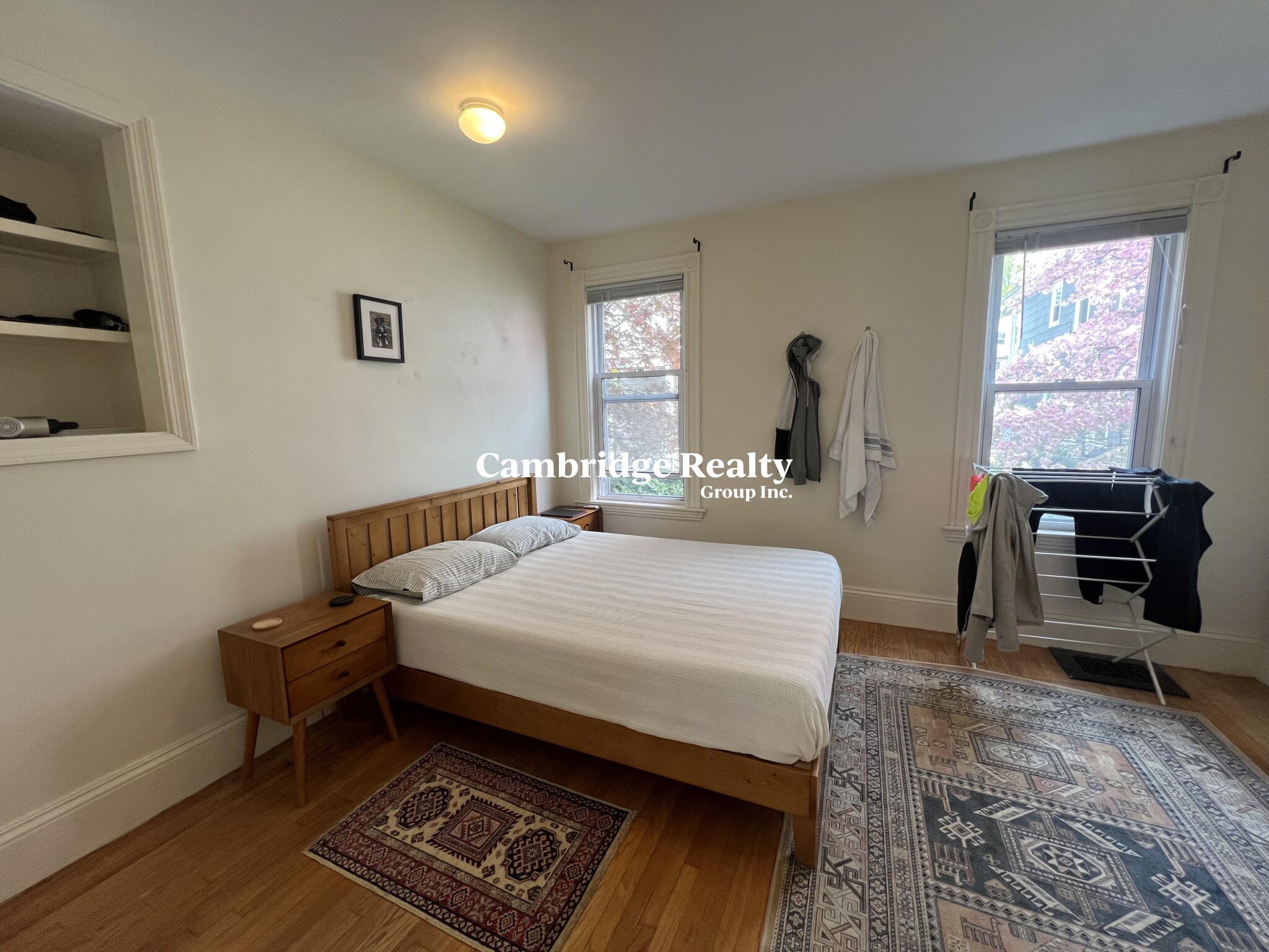 16 Lesley Ave, Powder House Square