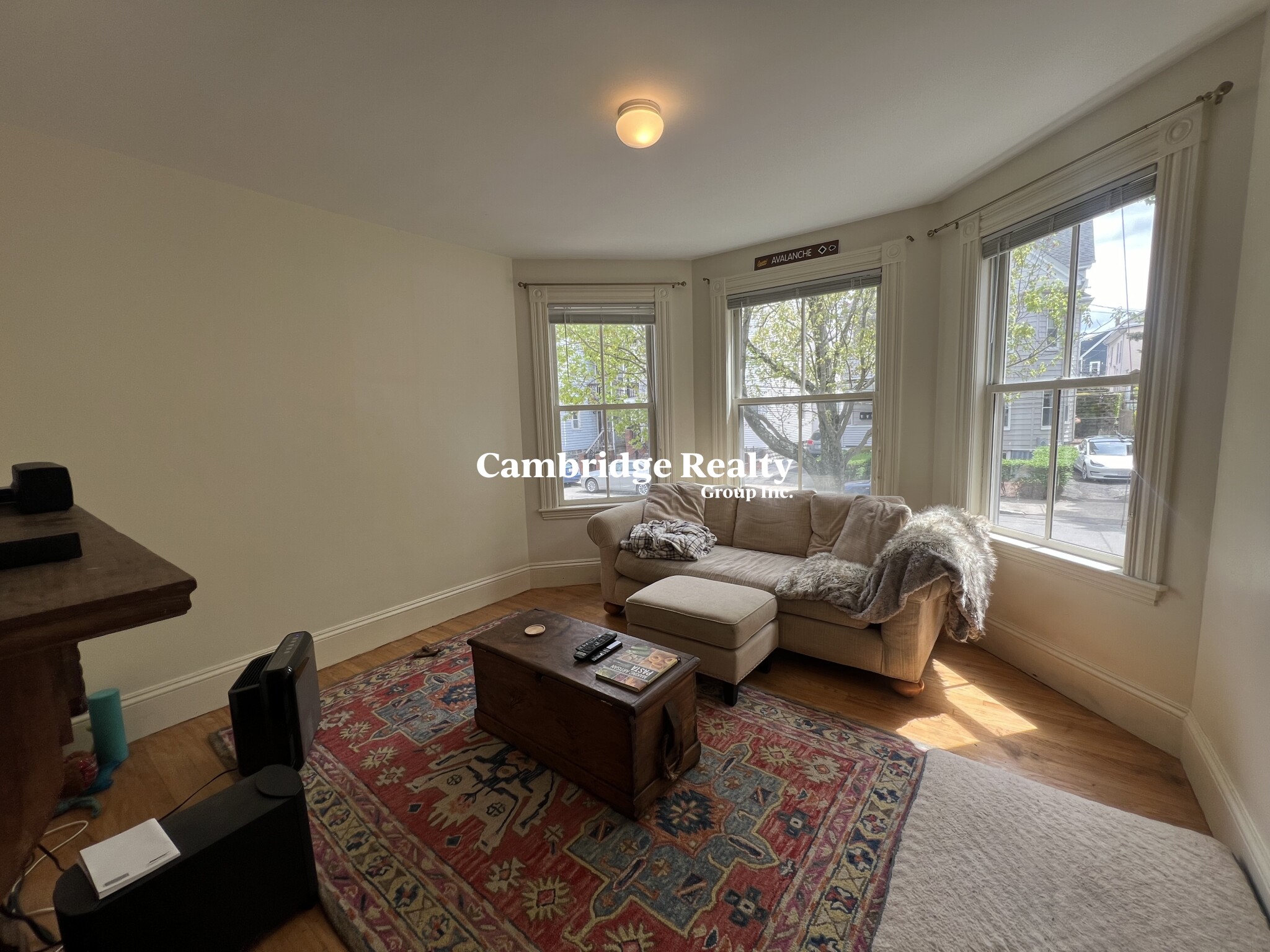 16 Lesley Ave, Powder House Square