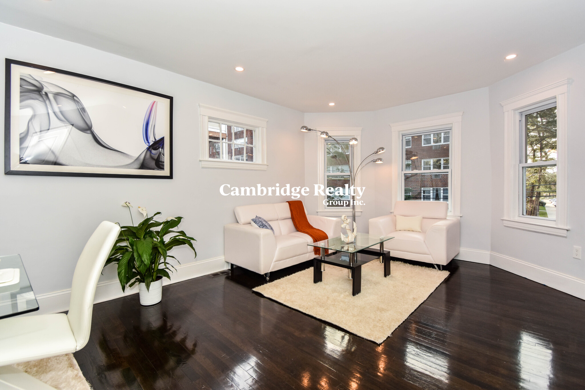 27 Wood St, Neighborhood Nine