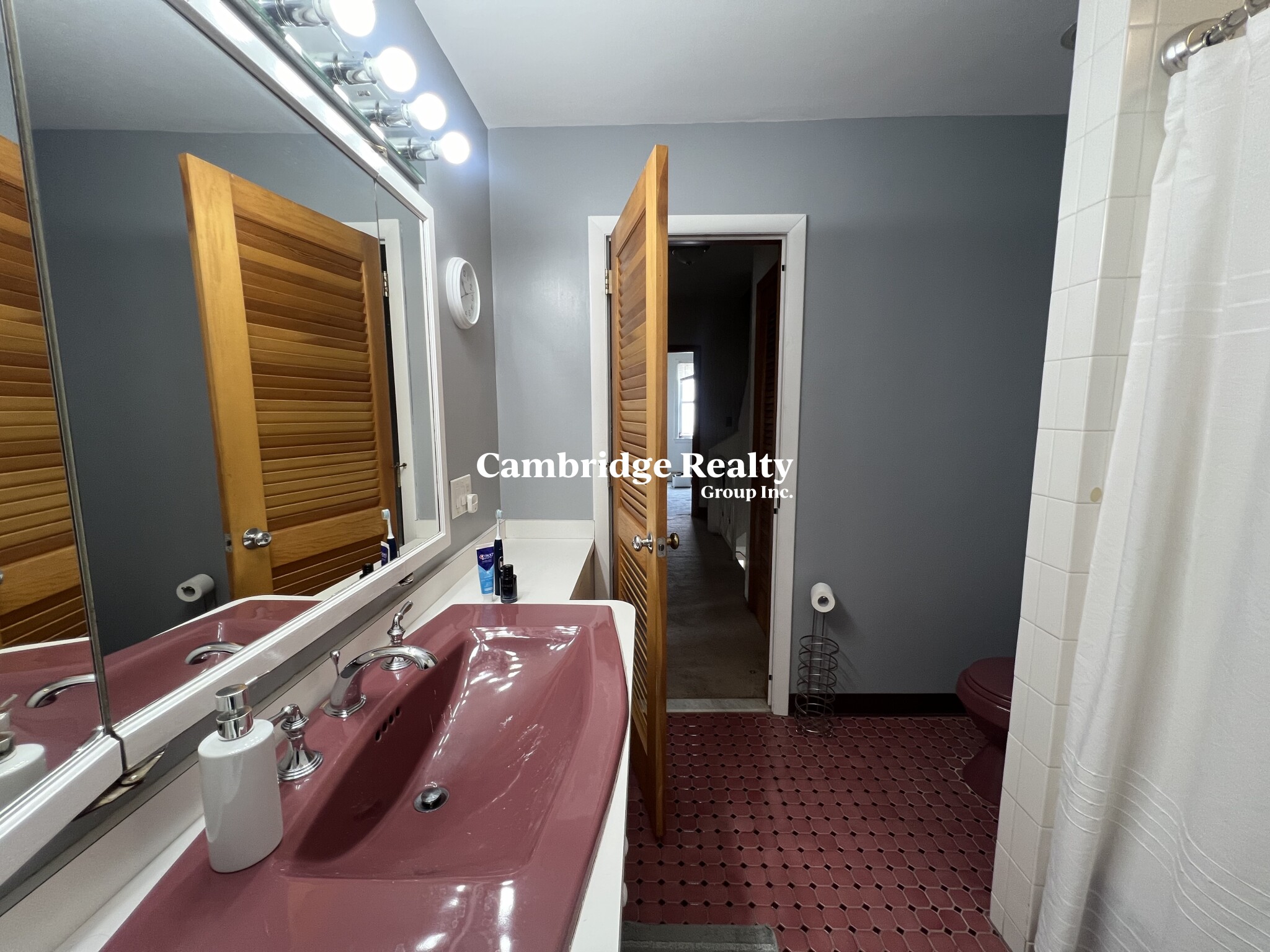 32 Winchester St, South Medford