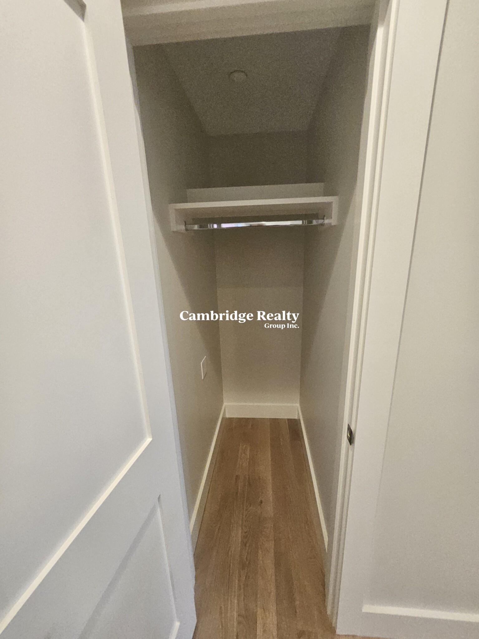 56 John F Kennedy St, Riverside