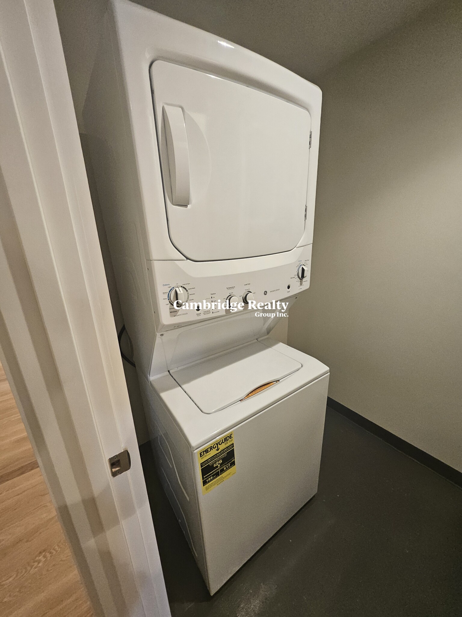 56 John F Kennedy St, Riverside