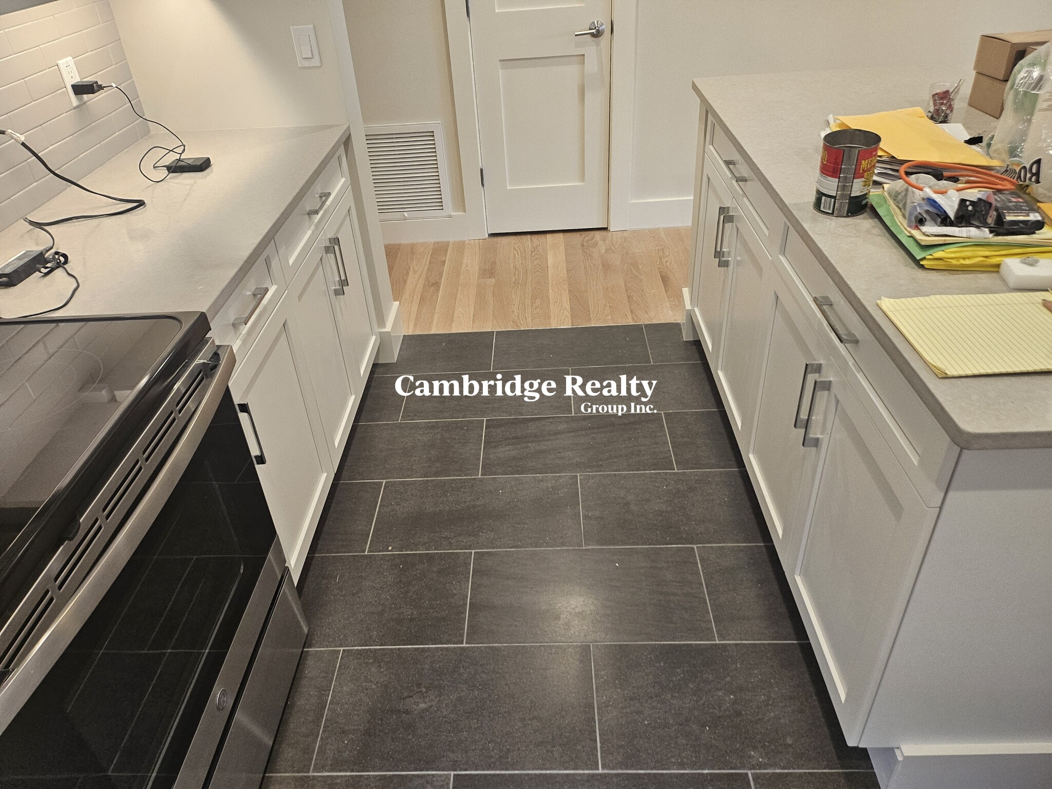 56 John F Kennedy St, Riverside