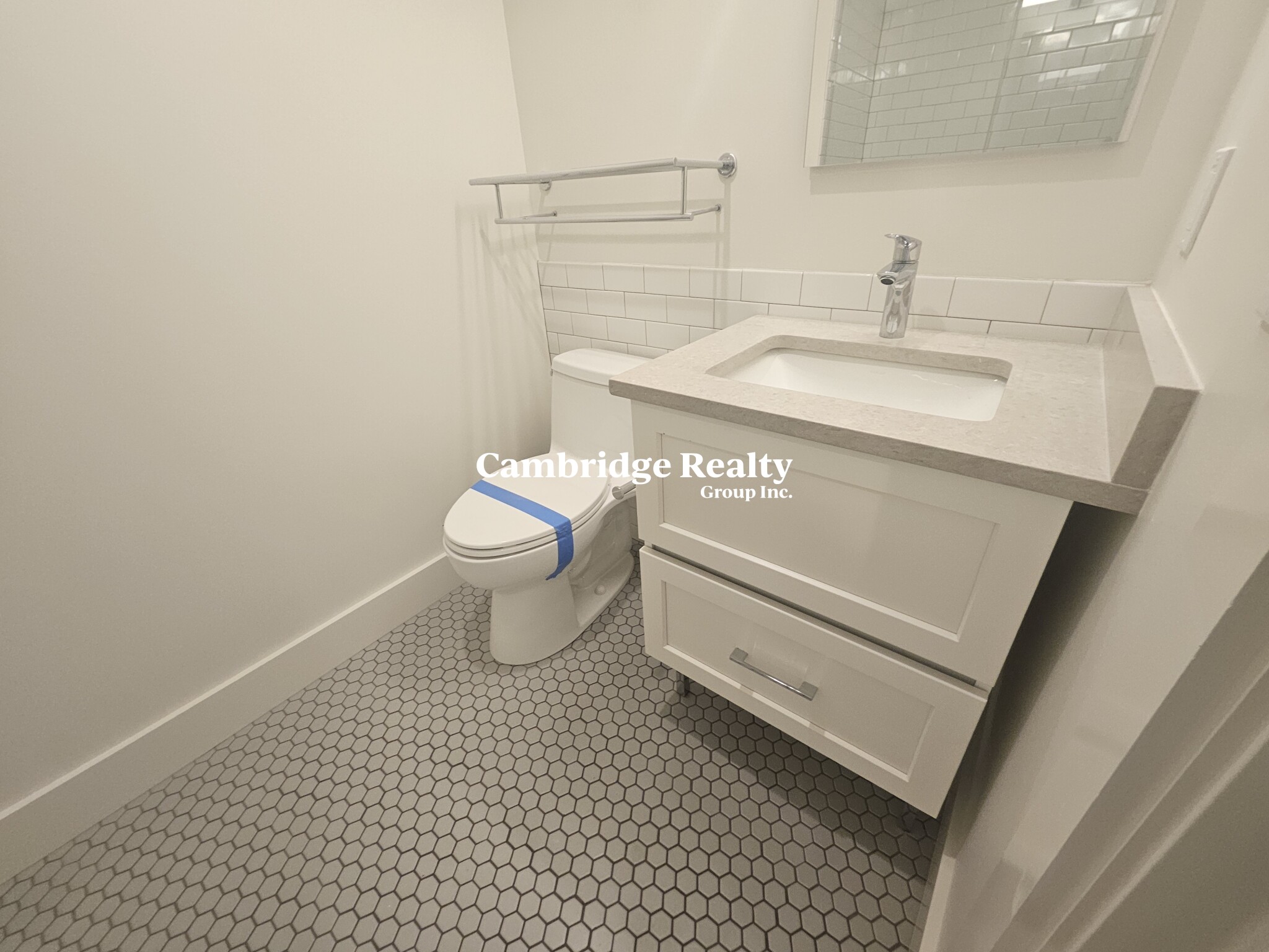 58 John F Kennedy St, Riverside