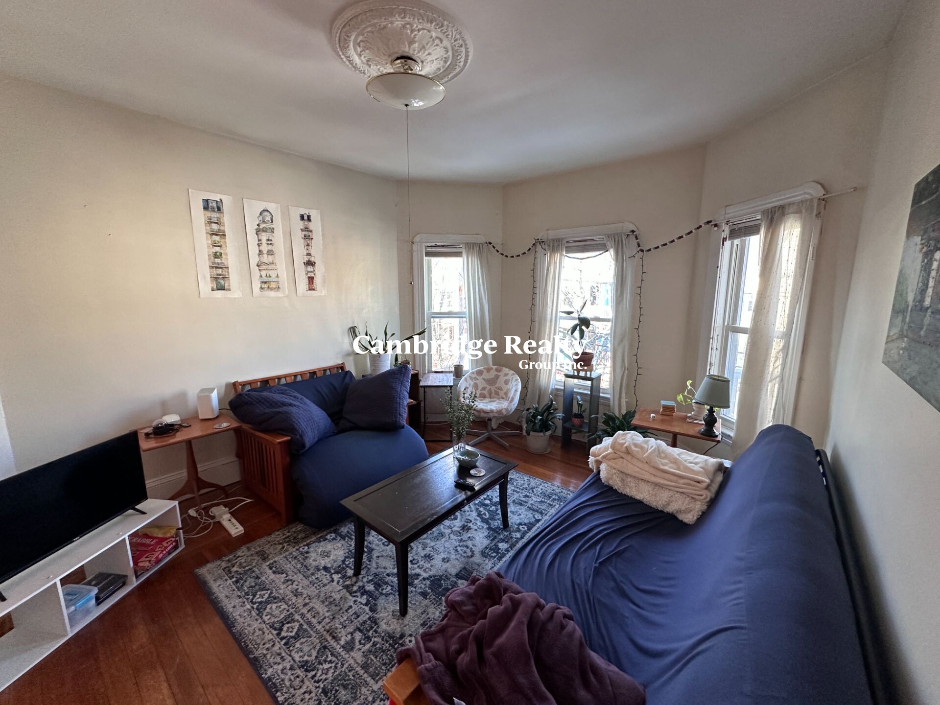 39 Josephine Ave, Powder House Square