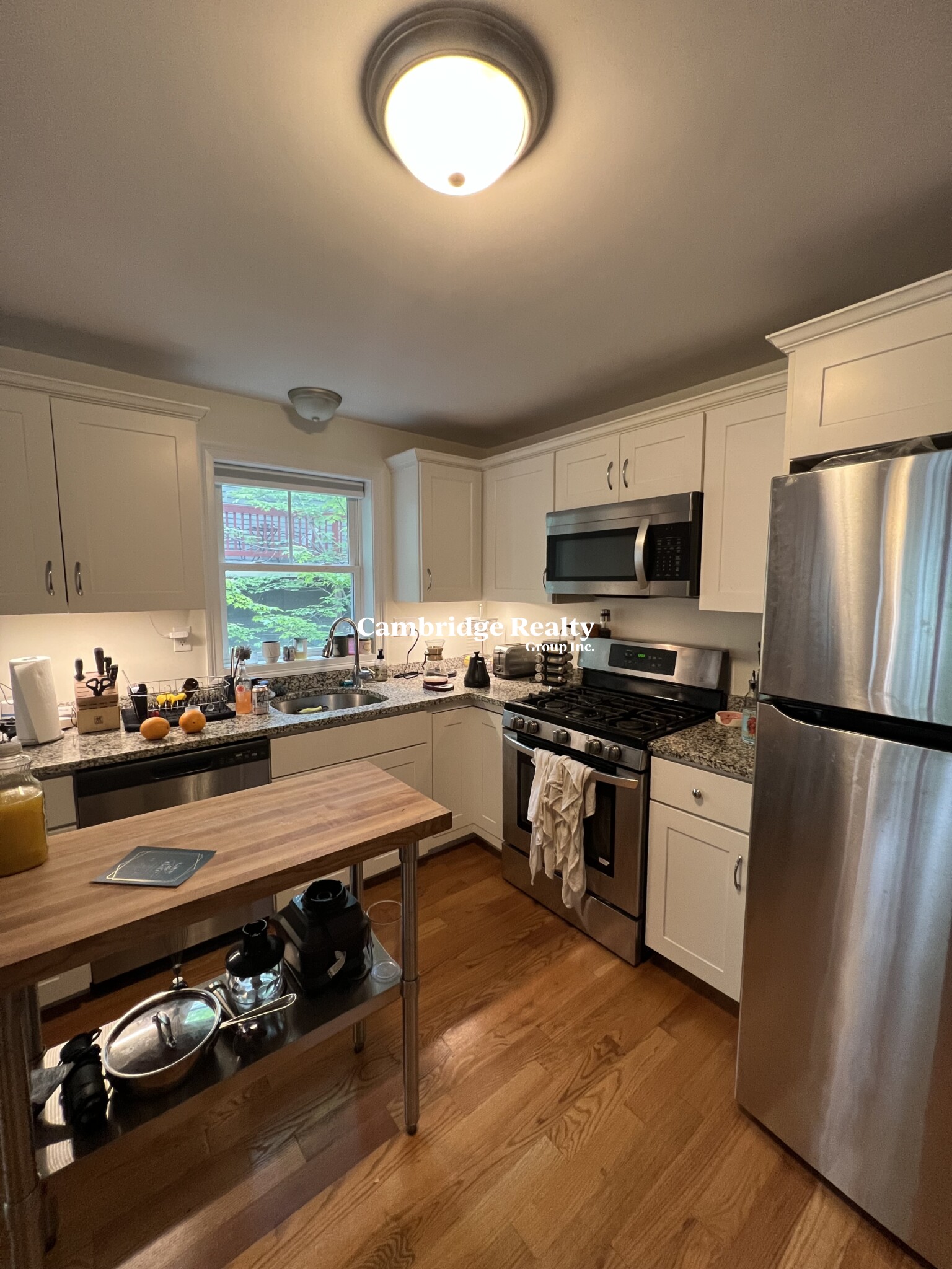 24 Beacon Pl, Ward Two