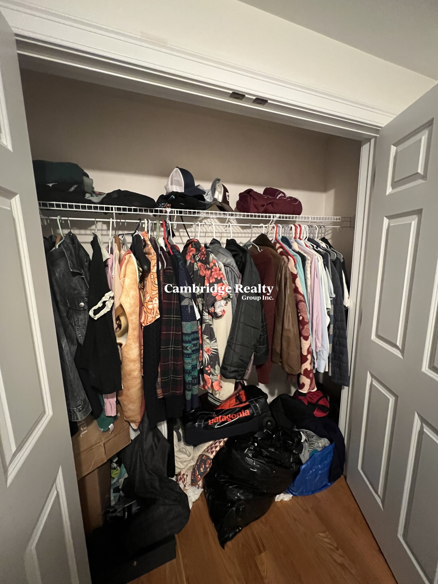 24 Beacon Pl, Ward Two