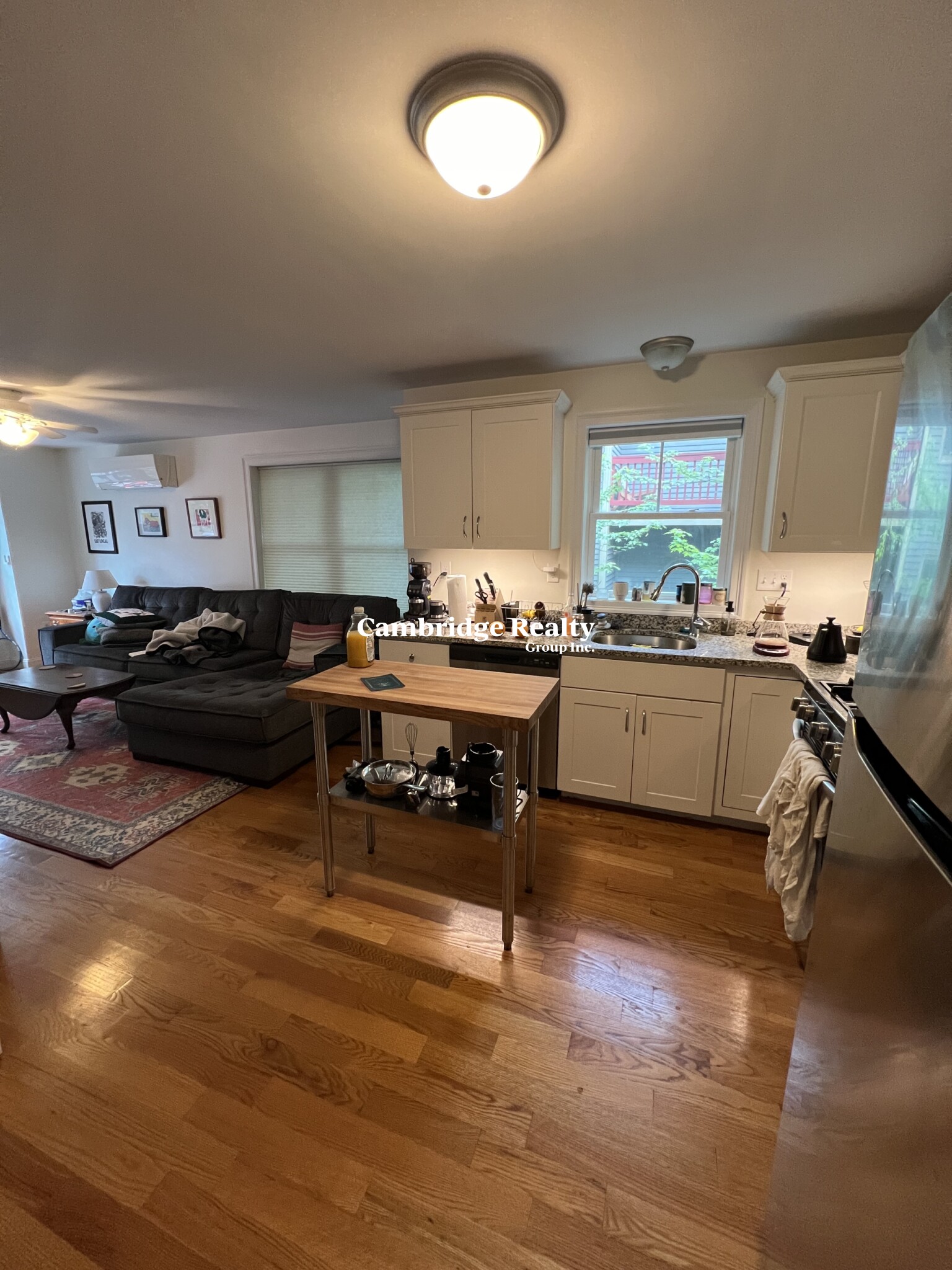 24 Beacon Pl, Ward Two