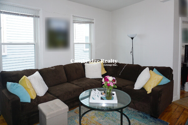 357 Prospect St, Wellington-Harrington