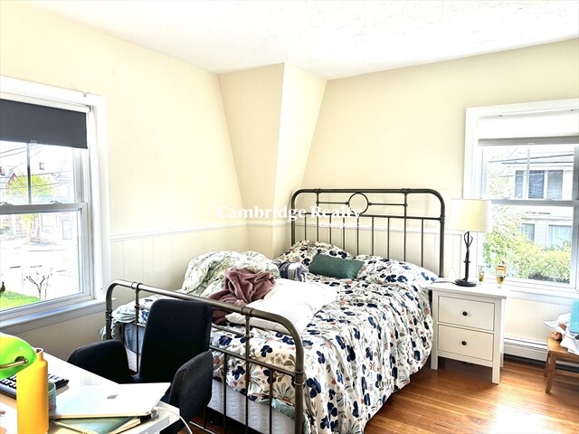 4 Marshall St, Medford