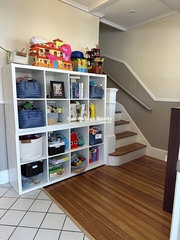 4 Marshall St, Medford