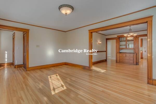 16 Carver Rd, Watertown