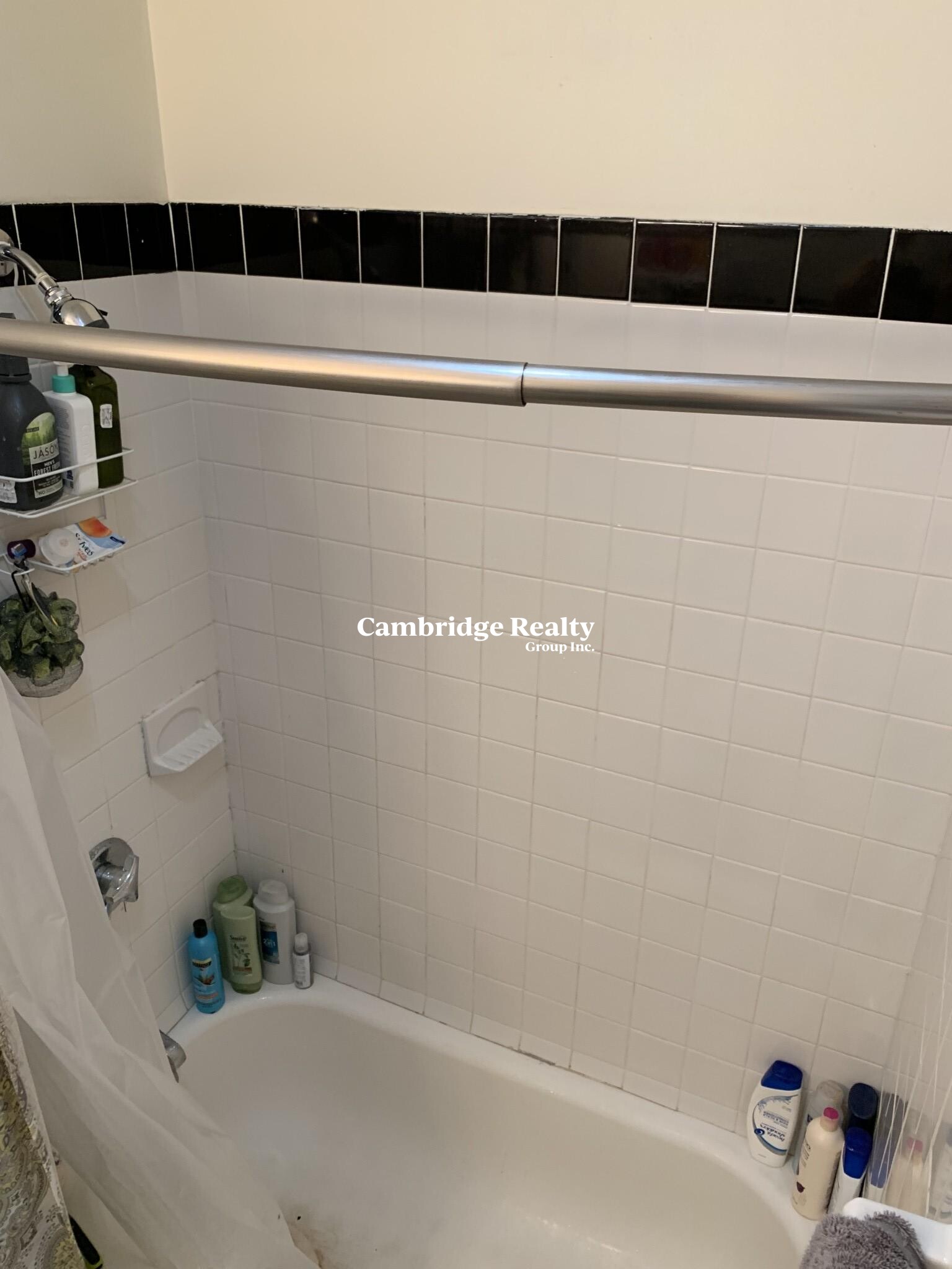 108 Central St, Powder House Square