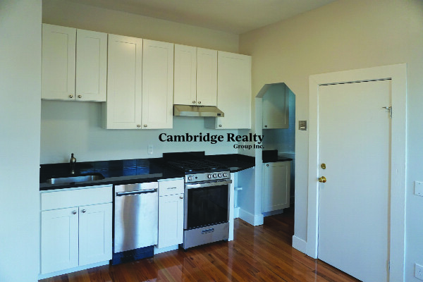 116 Willow St, Wellington-Harrington