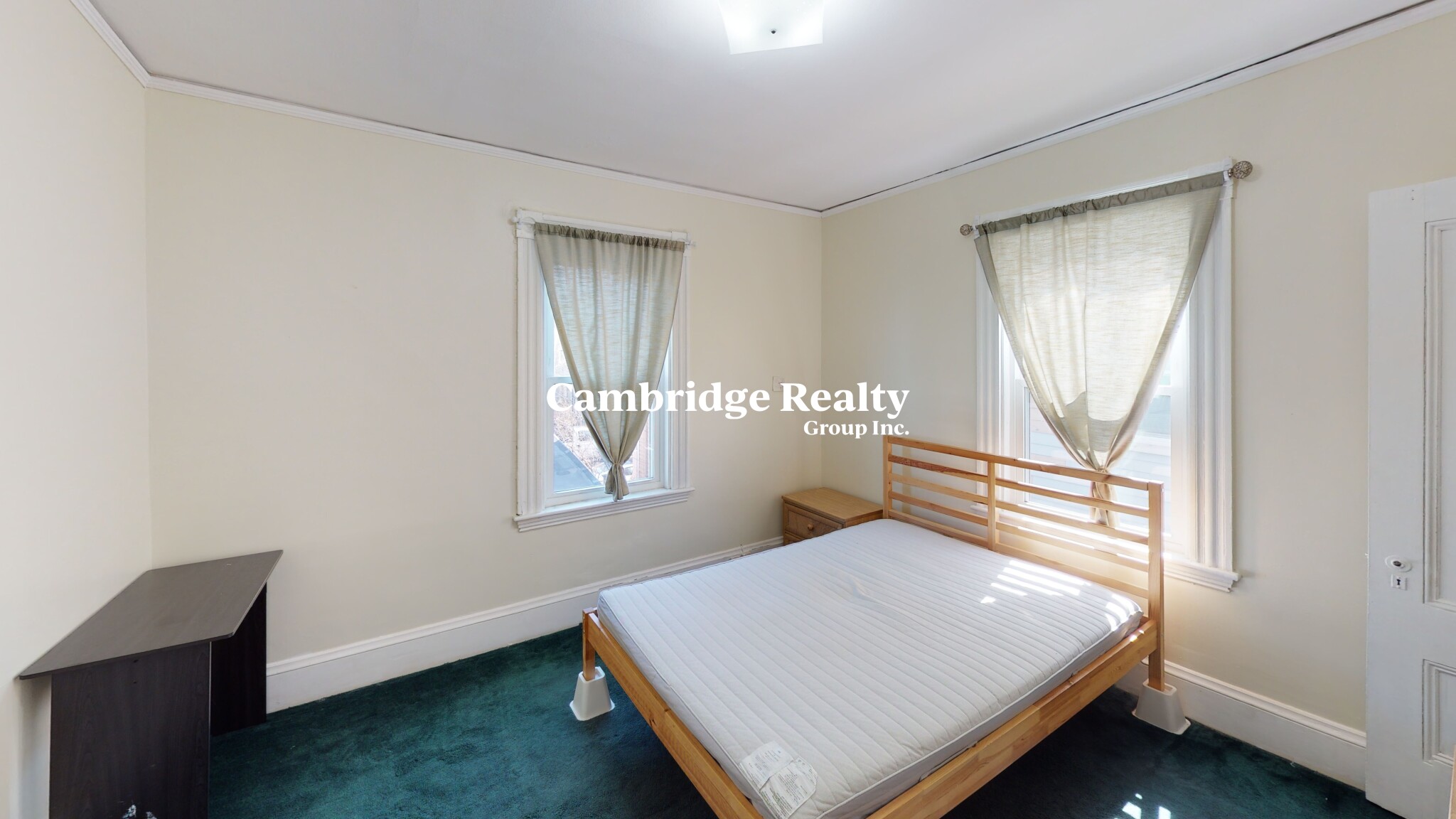 1550 Cambridge St, Mid-Cambridge