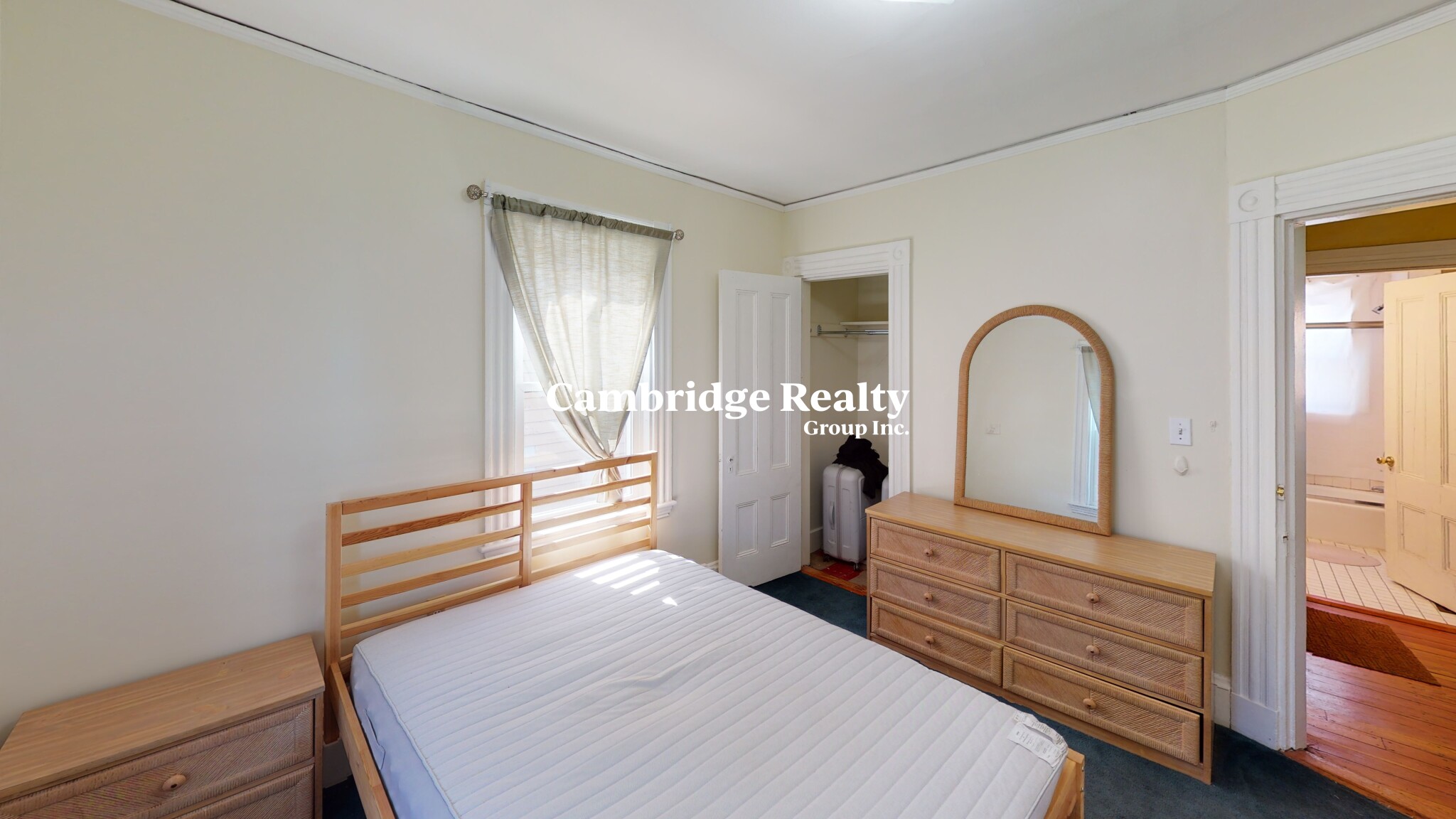1550 Cambridge St, Mid-Cambridge